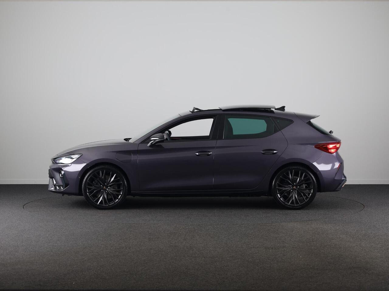 Cupra Leon 1.5 TSI e-Hybrid VZ Performance | Panoramadak | Sennheiser | Obsidian Pakket | 19 Inch |