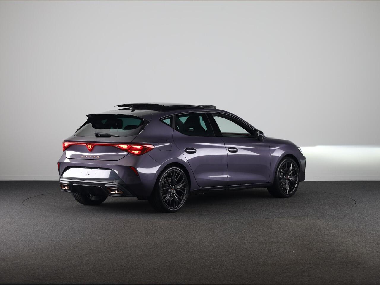 Cupra Leon 1.5 TSI e-Hybrid VZ Performance | Panoramadak | Sennheiser | Obsidian Pakket | 19 Inch |