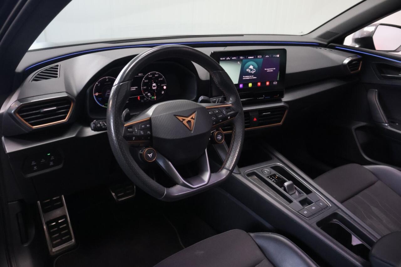 Cupra Leon Sportstourer 1.4 e-Hybrid Copper VZ Performance | Panoramadak | Sportstoel