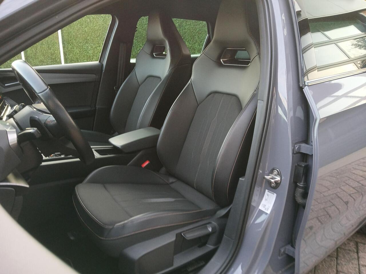 Cupra Leon Sportstourer 1.4 e-Hybrid 245 Graphene Grey!