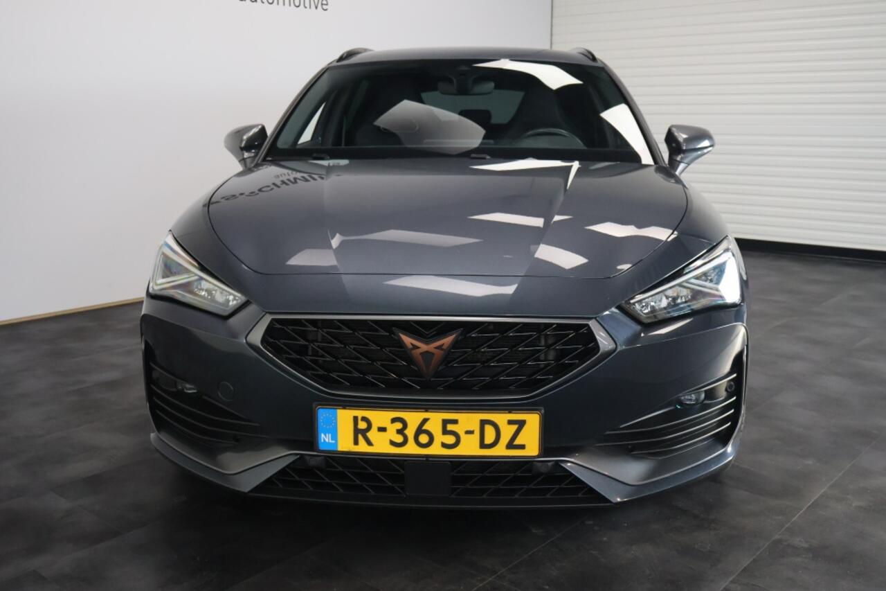Cupra Leon Sportstourer 1.4 e-Hybrid Business 245pk | LED | ACC | Keyless | Carplay | 19