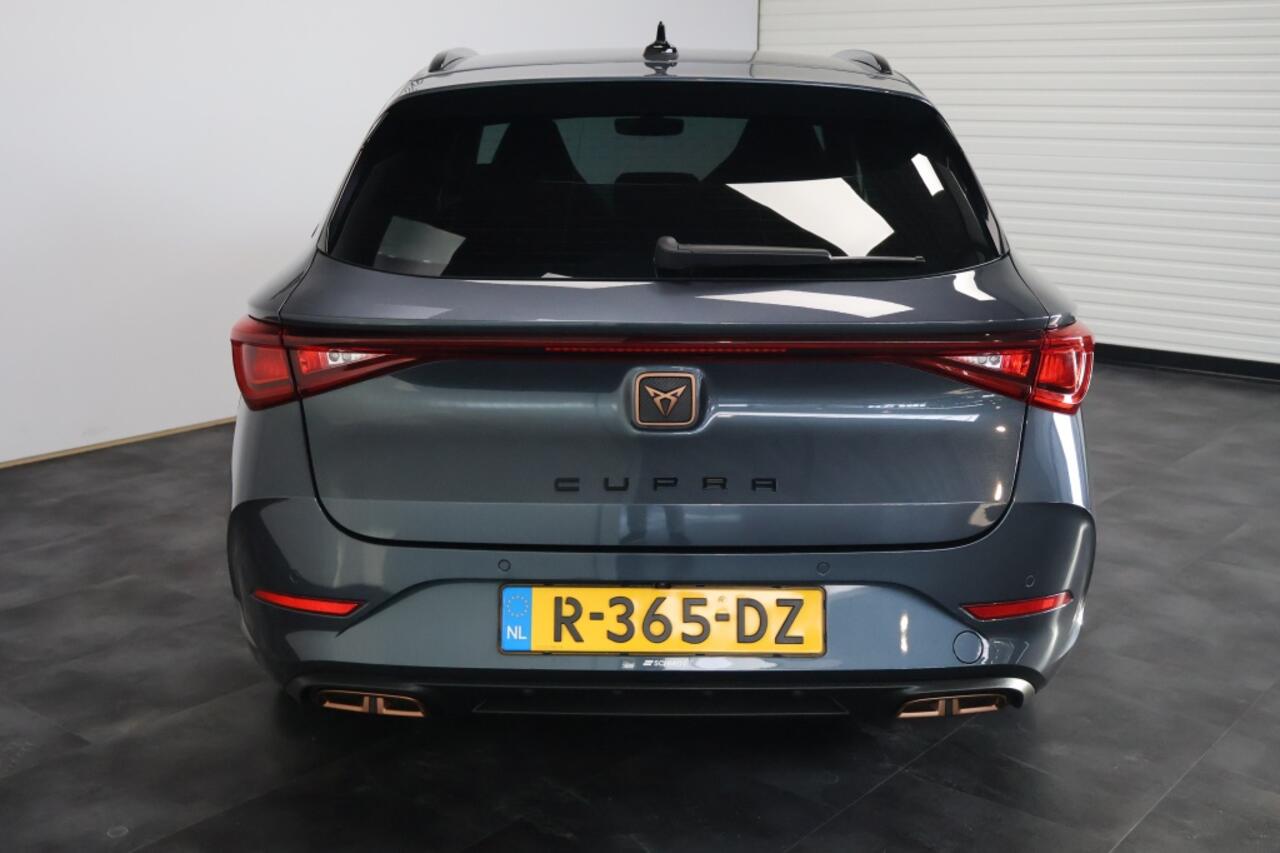 Cupra Leon Sportstourer 1.4 e-Hybrid Business 245pk | LED | ACC | Keyless | Carplay | 19