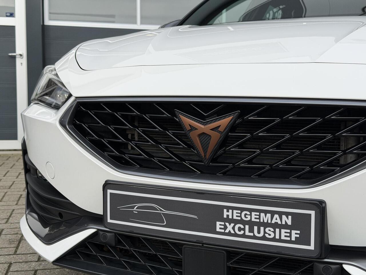 Cupra Leon Sportstourer 1.4 e-Hybrid VZ Adrenaline | Keyless | Sfeer | Camera | Navi | Stuur- stoelverwarming | DCC | ACC