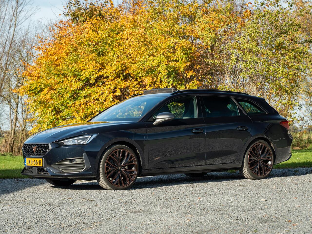Cupra Leon Sportstourer 1.4 e-Hybrid VZ Copper Edition // panoramadak