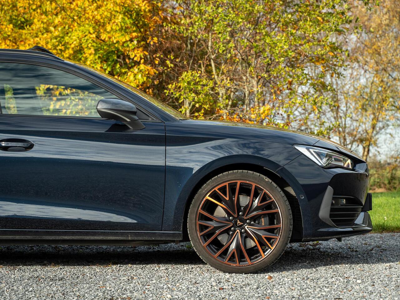 Cupra Leon Sportstourer 1.4 e-Hybrid VZ Copper Edition // panoramadak