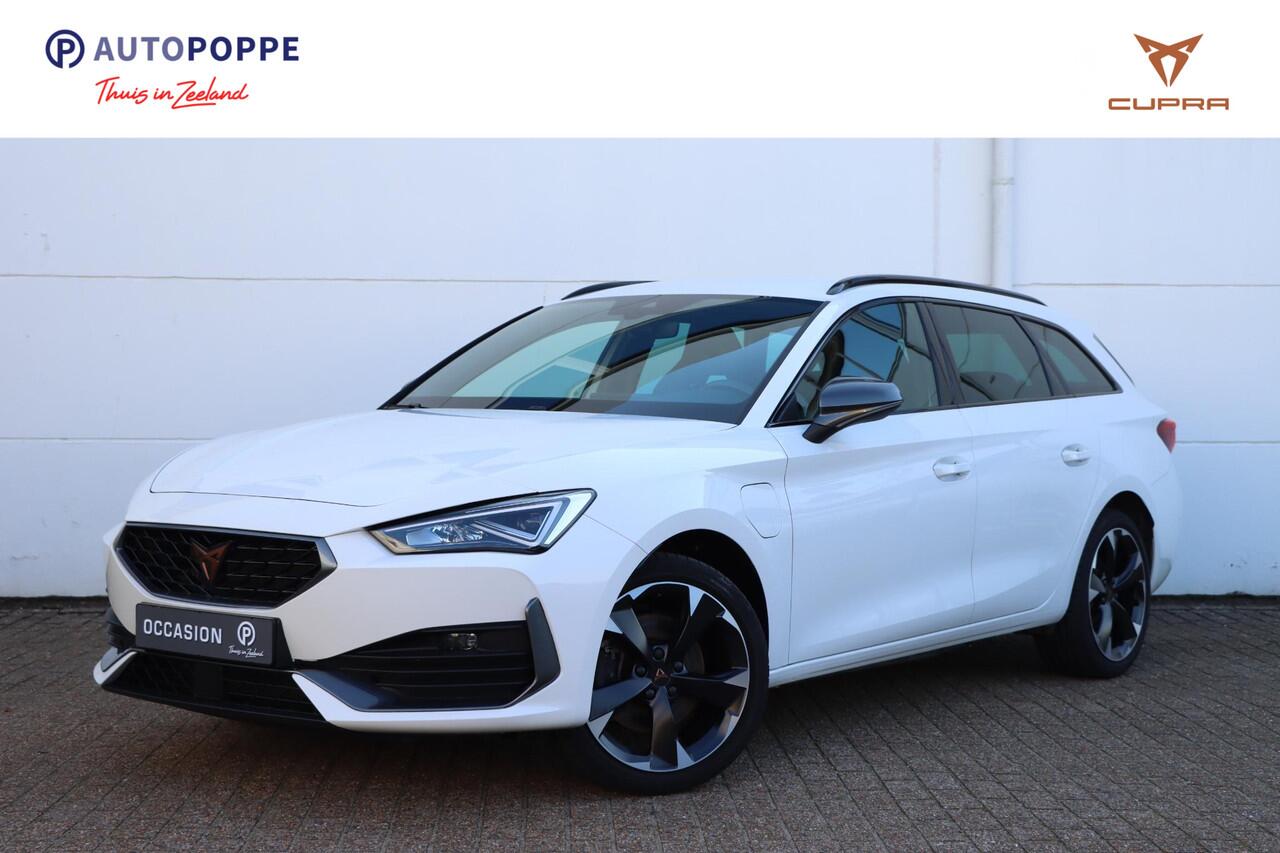 Cupra Leon Sportstourer 1.4 e-Hybrid Business 204pk DSG6 | Stuurverwarming | Carplay | trekhaak | Smartassist