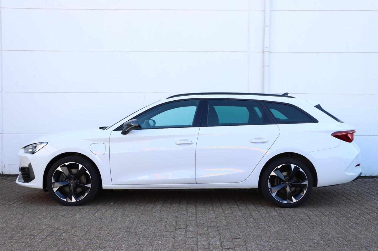 Cupra Leon Sportstourer 1.4 e-Hybrid Business 204pk DSG6 | Stuurverwarming | Carplay | trekhaak | Smartassist
