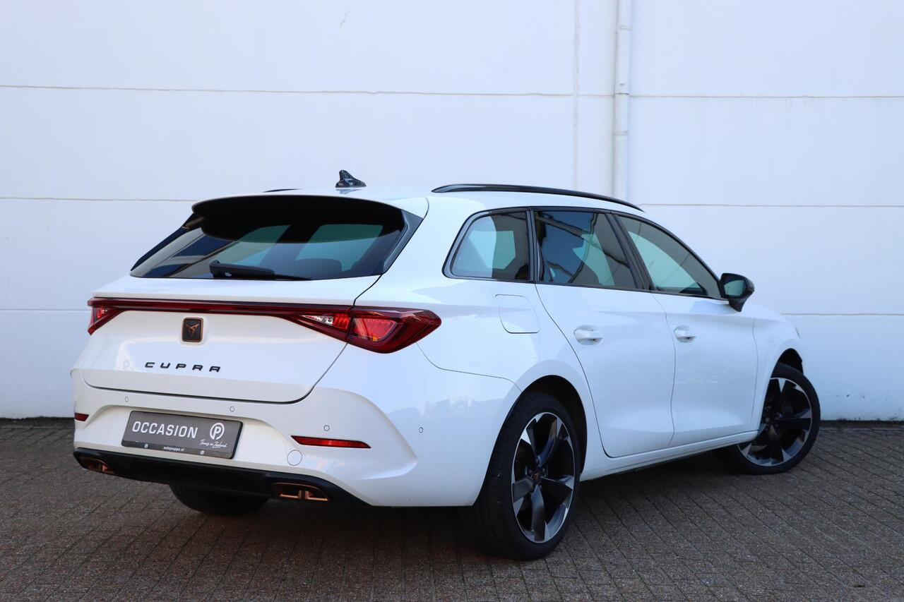 Cupra Leon Sportstourer 1.4 e-Hybrid Business 204pk DSG6 | Stuurverwarming | Carplay | trekhaak | Smartassist
