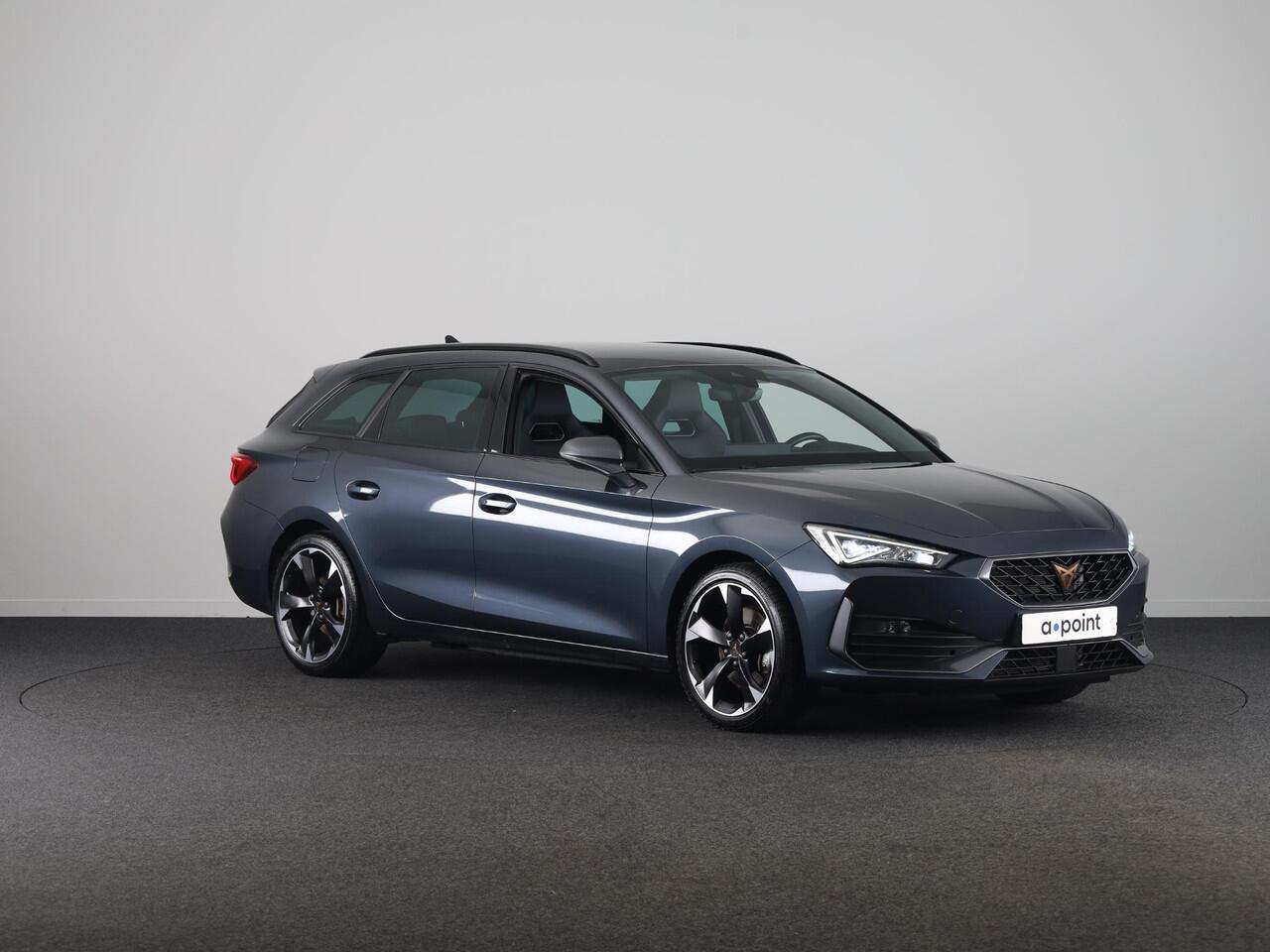 Cupra Leon Sportstourer 1.4 TSI eHybrid PHEV FR Business Intense 204 pk Automaat (DSG) | Navigatie | Parkeersensoren achter | Autom. airco (3 zones) | Stoelverwarming | Keyless |