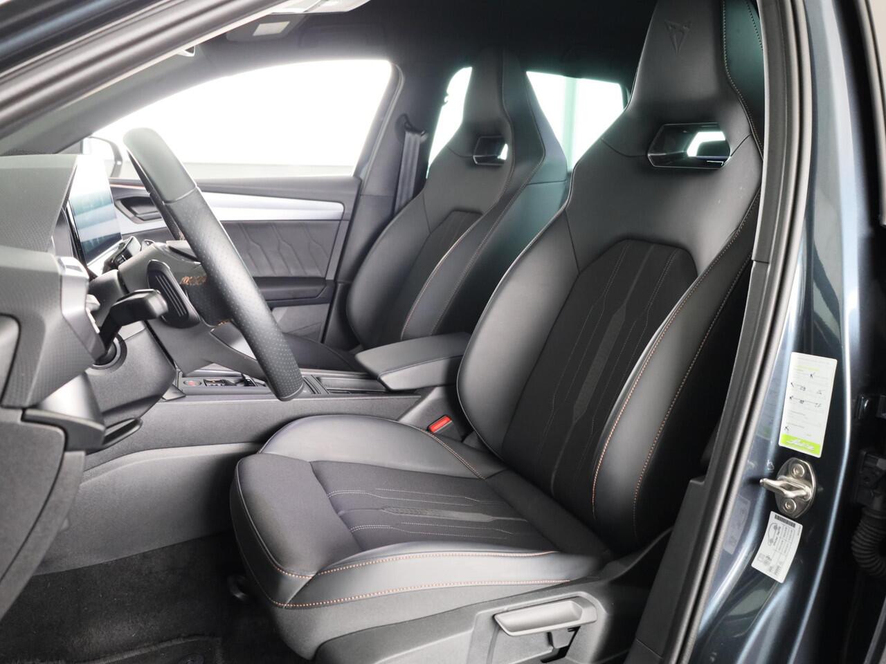 Cupra Leon Sportstourer 1.4 TSI eHybrid PHEV FR Business Intense 204 pk Automaat (DSG) | Navigatie | Parkeersensoren achter | Autom. airco (3 zones) | Stoelverwarming | Keyless |