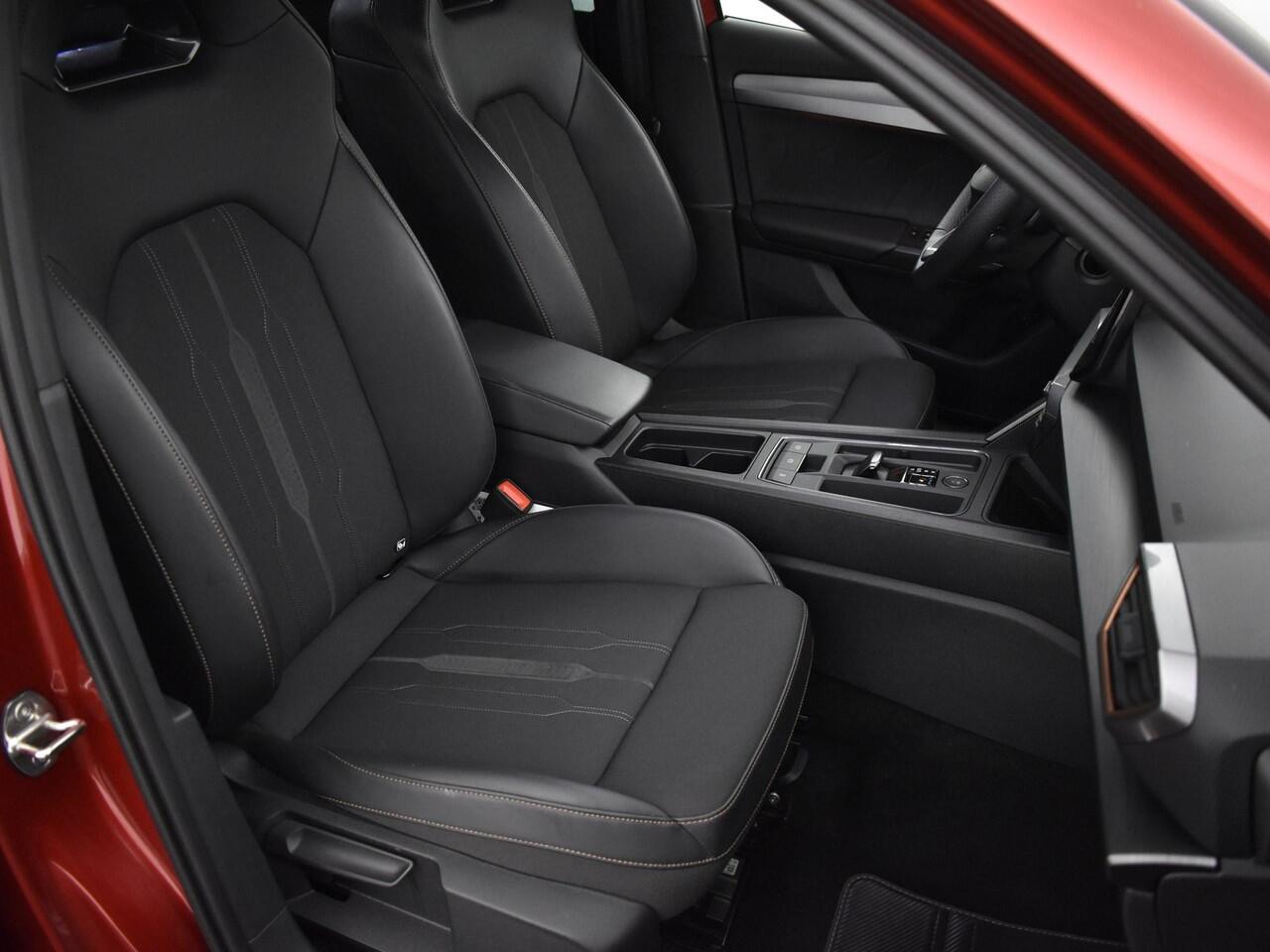 Cupra Leon Sportstourer 1.4 245pk DSG e-Hybrid VZ Performance · Camera · Elek. Trekhaak · Keyless · Apple/Android Car Play · Dodehoek Detectie · Stoel &Stuurverwarming · 19'' Inch · Garantie t/m 18-01-2027 of 90.000km