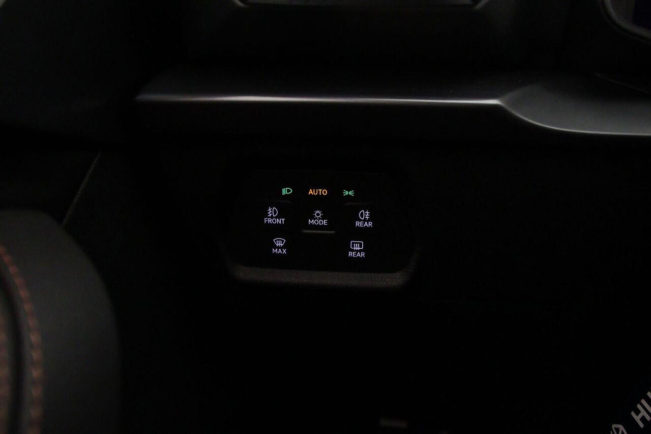 Cupra Leon Sportstourer 1.5 TSI e-Hybrid VZ Extreme 272pk DSG Automaat, Panoramadak, Lederen bekleding, Elektrisch verstelbare stoelen, Stoelverwarming, Adaptive cruise control, Navigatie, App connect, Elektrische achterklep