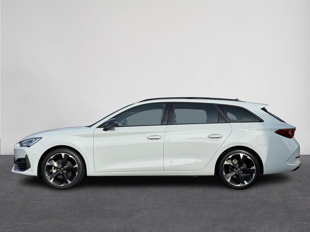 Cupra Leon Sportstourer 1.5 eTSI Automaat Business Edition | Panorama Schuifdak | Navigatie | Climate Control | LED Verlichting | 18"Lmv | Camera | Keyless Go | Apple Carplay/Android Auto ( Vestiging - Vianen )