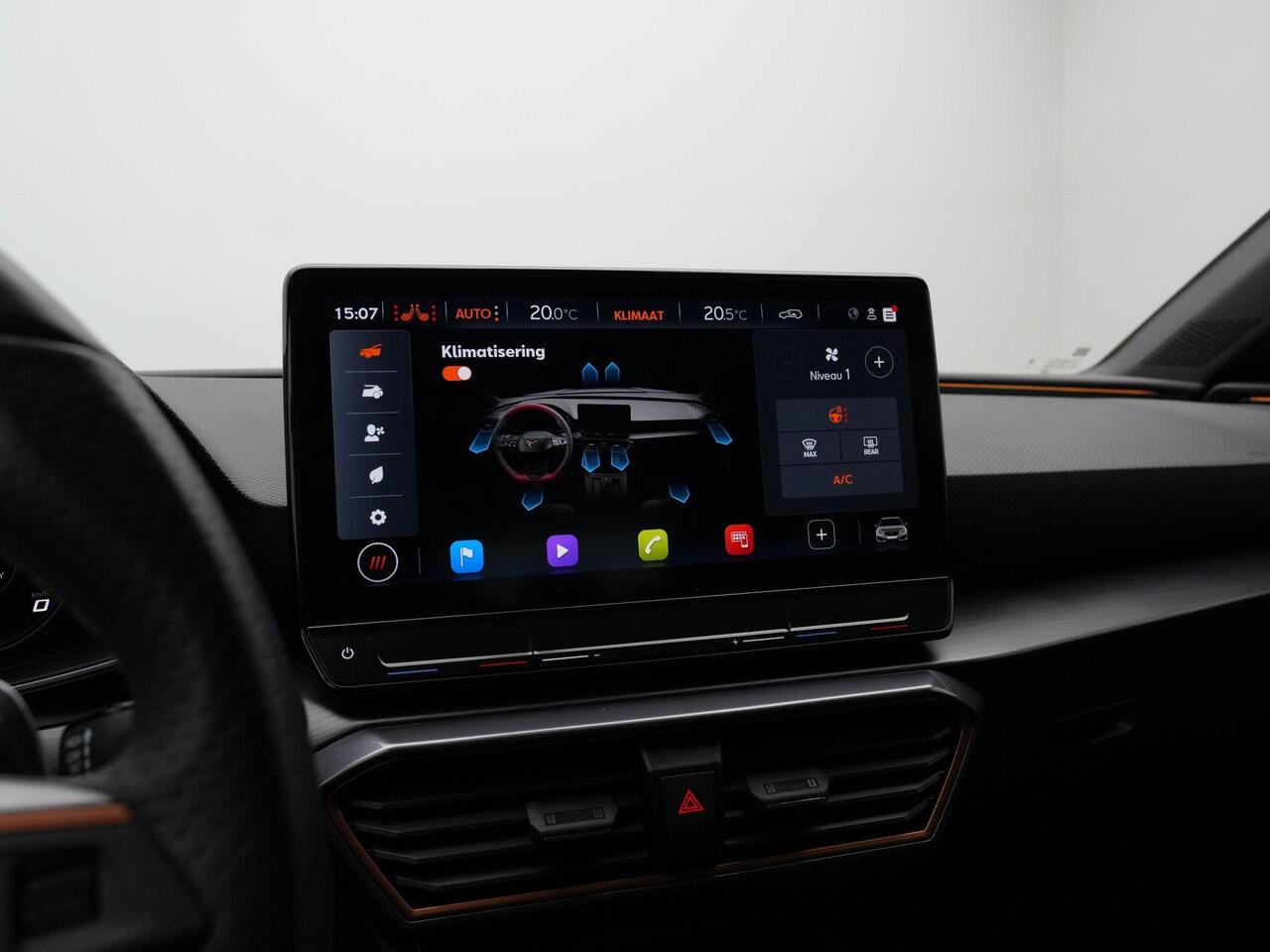 Cupra Leon Sportstourer 1.4 e-Hybrid 245 pk VZ Performance | Trekhaak | Adaptief onderstel | Stuur-/stoelverwarming | Achteruitrijcamera