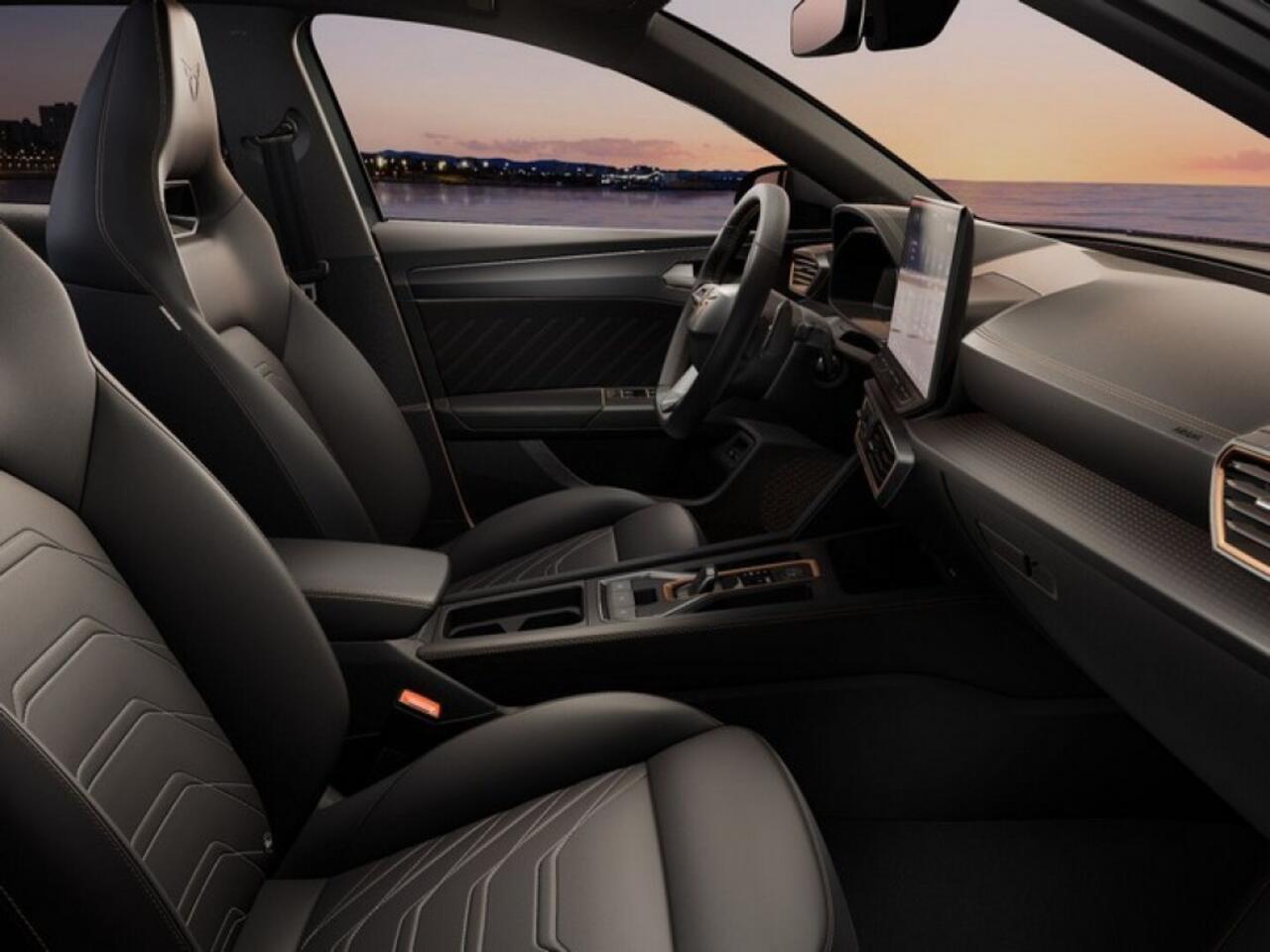 Cupra Leon Sportstourer 1.4 E-HYBRID Business Bestel met hoge korting!