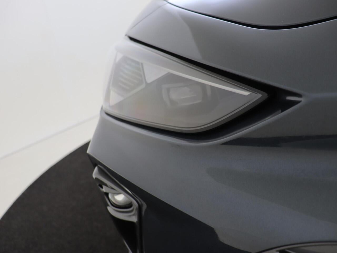 Cupra Leon Sportstourer 1.5 TSI e-Hybrid Business | Trekhaak | Kuipstoelen | Dodehoek detectie | Parkeerassistent | Keyless | Stoel- en stuurwielverwarming | Adaptieve cruise control | Achteruitrijcamera |