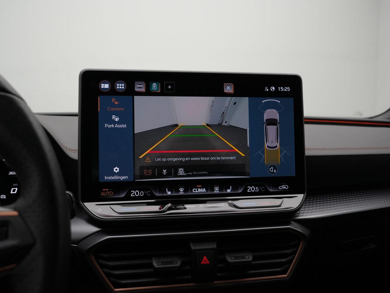 Cupra Leon Sportstourer 1.5 TSI e-Hybrid 272 pk VZ Performance | Trekhaak | Adaptief sportonderstel | Leder/alcantara | CUPRA-stuur met startknop | Sennheiser | Achteruitrijcamera | 19 inch