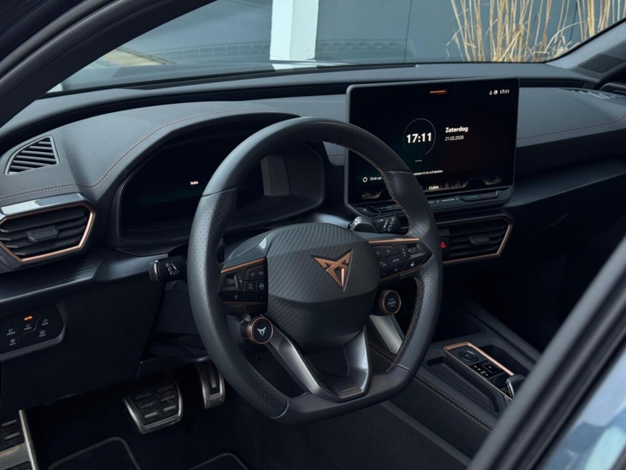 Cupra Leon Sportstourer 1.5 e-TSI 2025 GARANTIE NAVI CLIMATE APPLE CARPLAY LEDER