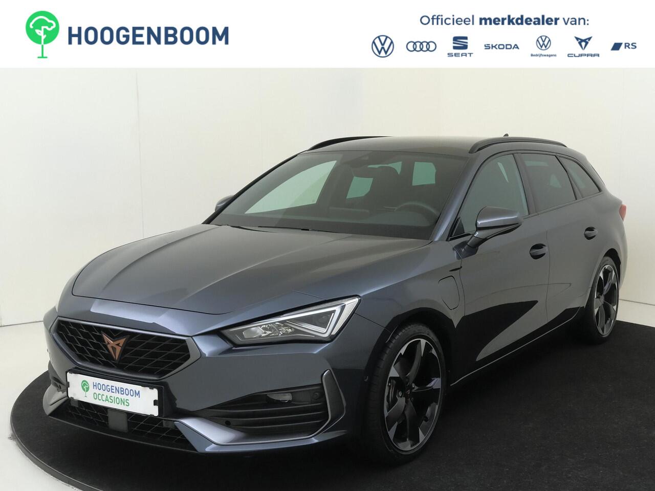 Cupra Leon Sportstourer 1.4 e-Hybrid Business | SoH 100% | Keyless | Adaptieve demping | Parkeerassistent | Navigatie | Achteruitrijcamera | Stoel- en stuurwielverwarming | CarPlay |