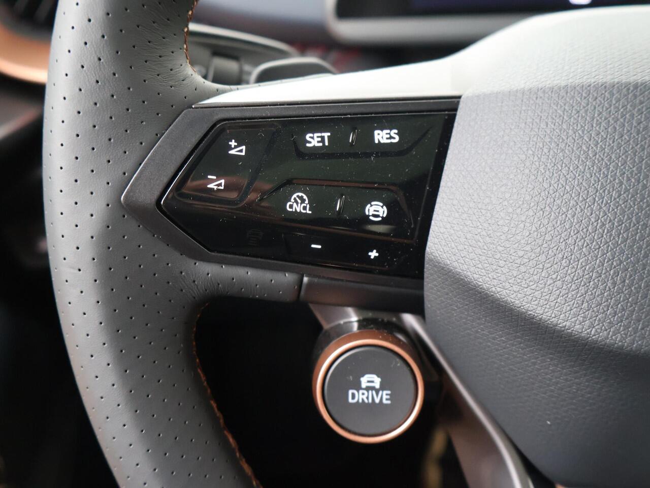 Cupra Tavascan Business 82 kWh 286pk automaat