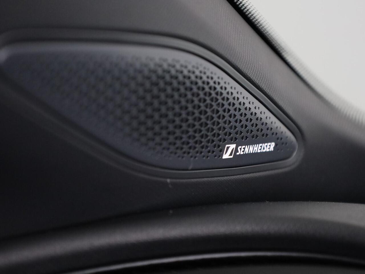 Cupra Tavascan VZ Extreme 82 kWh 340PK 4x4 | Matte lak | Sennheiser | Panoramadak | 21 inch | Head-Up Display | Lederen bekleding met stoelverwarming & ventilatie | Bucket Seats |