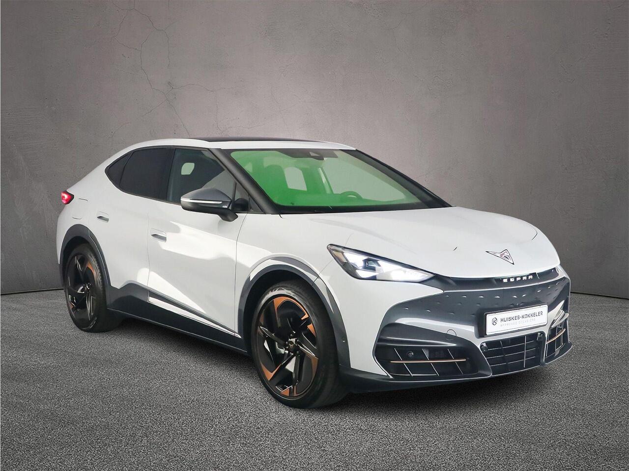 Cupra Tavascan VZ Adrenaline 340pk Automaat Warmtepomp, Panoramadak, Sennheiser, Adaptive cruise control, 360 camera, Elektrische achterklep, Achteruitrijcamera