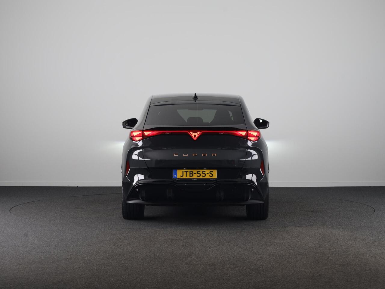 Cupra Tavascan Business 82 kWh 282PK | Adaptieve Cruise Control | Warmtepomp | 21 Inch Velg | Navigatie | Elektrische Achterklep |