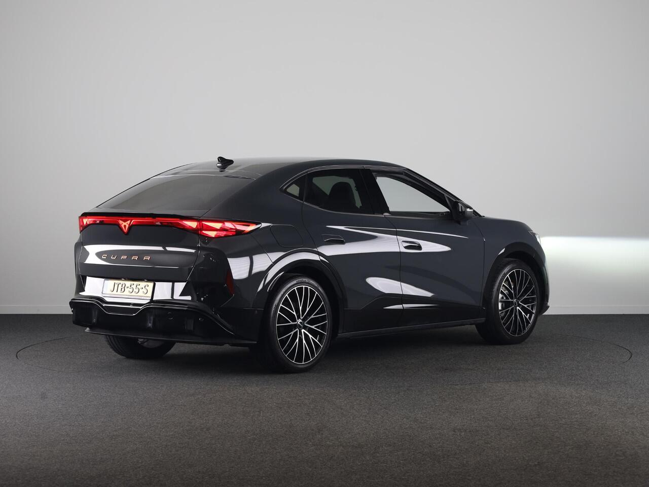 Cupra Tavascan Business 82 kWh 282PK | Adaptieve Cruise Control | Warmtepomp | 21 Inch Velg | Navigatie | Elektrische Achterklep |