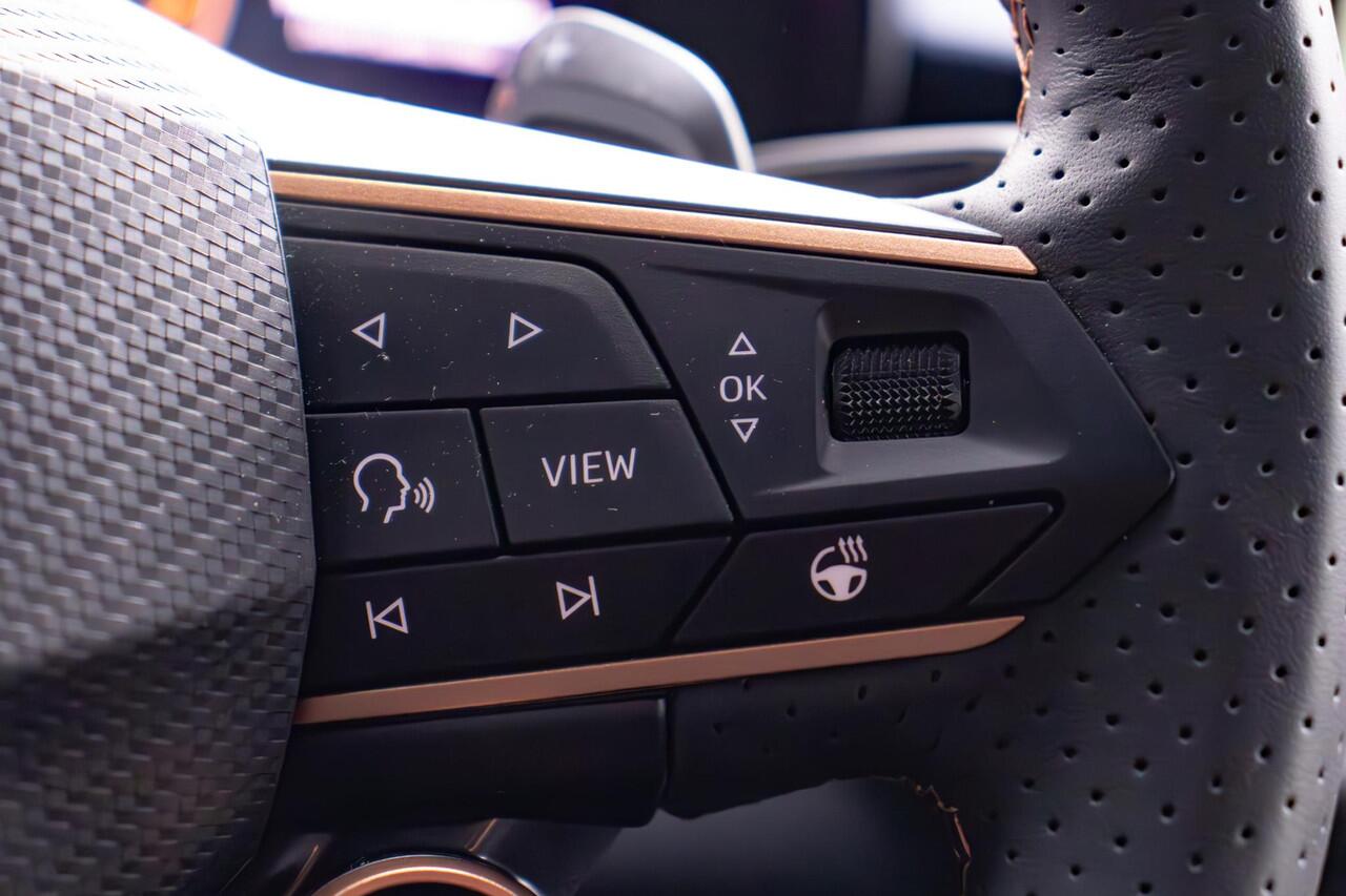 Cupra Terramar 1.5 TSI e-Hybrid VZ Performance | 360 graden camera | Head-up display | Sennheiser geluidssysteem | Stoel- en stuurverwarming | Travel Assist | Dodehoeksensor| Sfeerverlichting