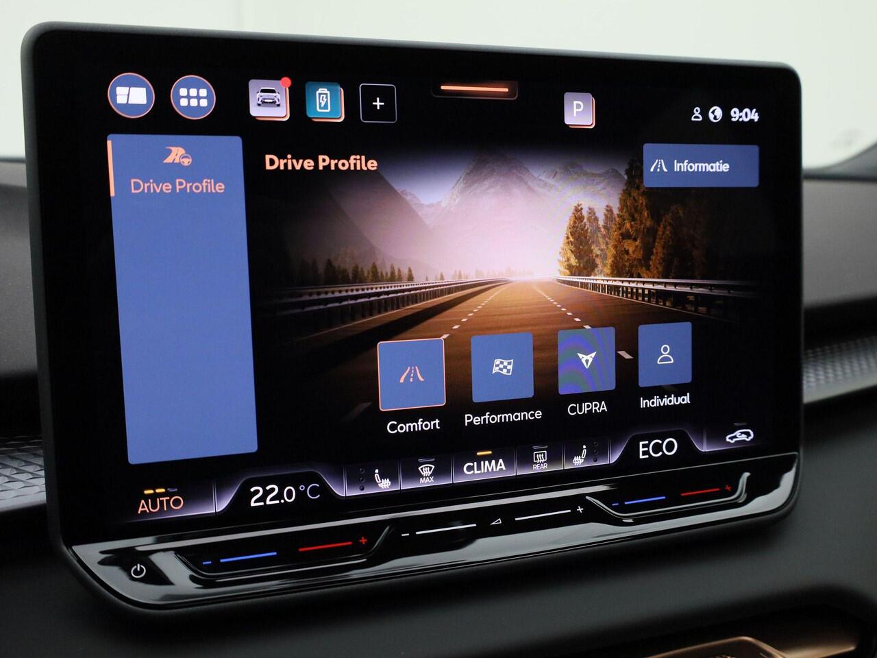 Cupra Terramar 1.5 TSIe-Hybrid 200kW/272PK VZ America s CUP DSG · Panoramadak · Leder · Android/Apple · Garantie tot oktober 2026