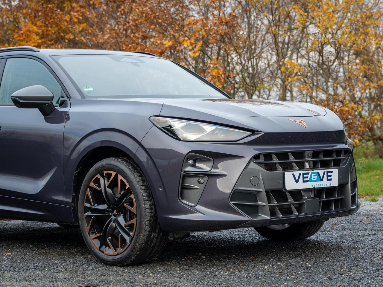 Cupra Terramar 1.5 TSI e-Hybrid VZ Performance // pano