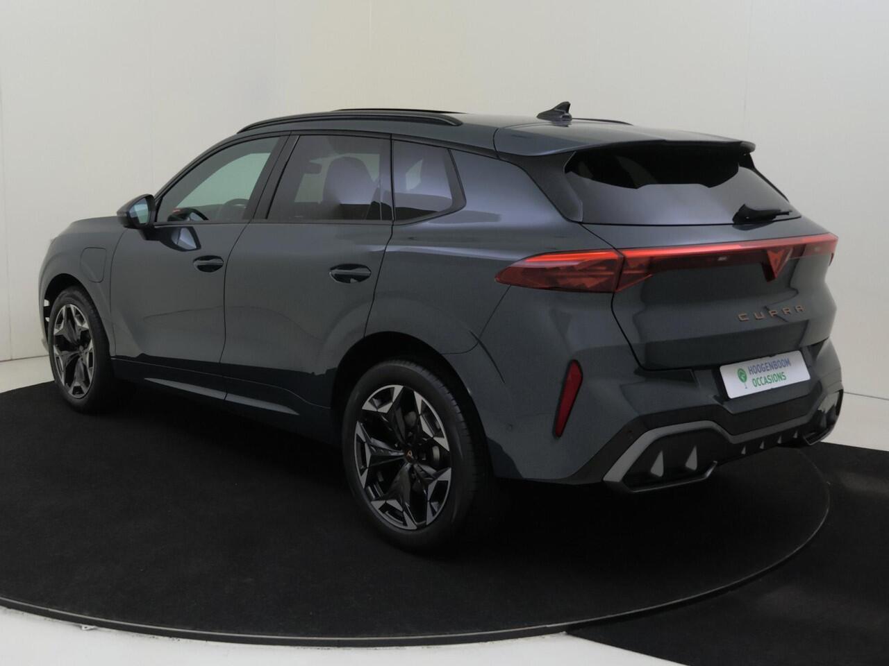 Cupra Terramar 1.5 TSI e-Hybrid VZ Performance | Panoramadak | 360 camera | Sennheiser audio | Head-up display | Parkeerasisstent | Dodehoek detectie | Keyless |