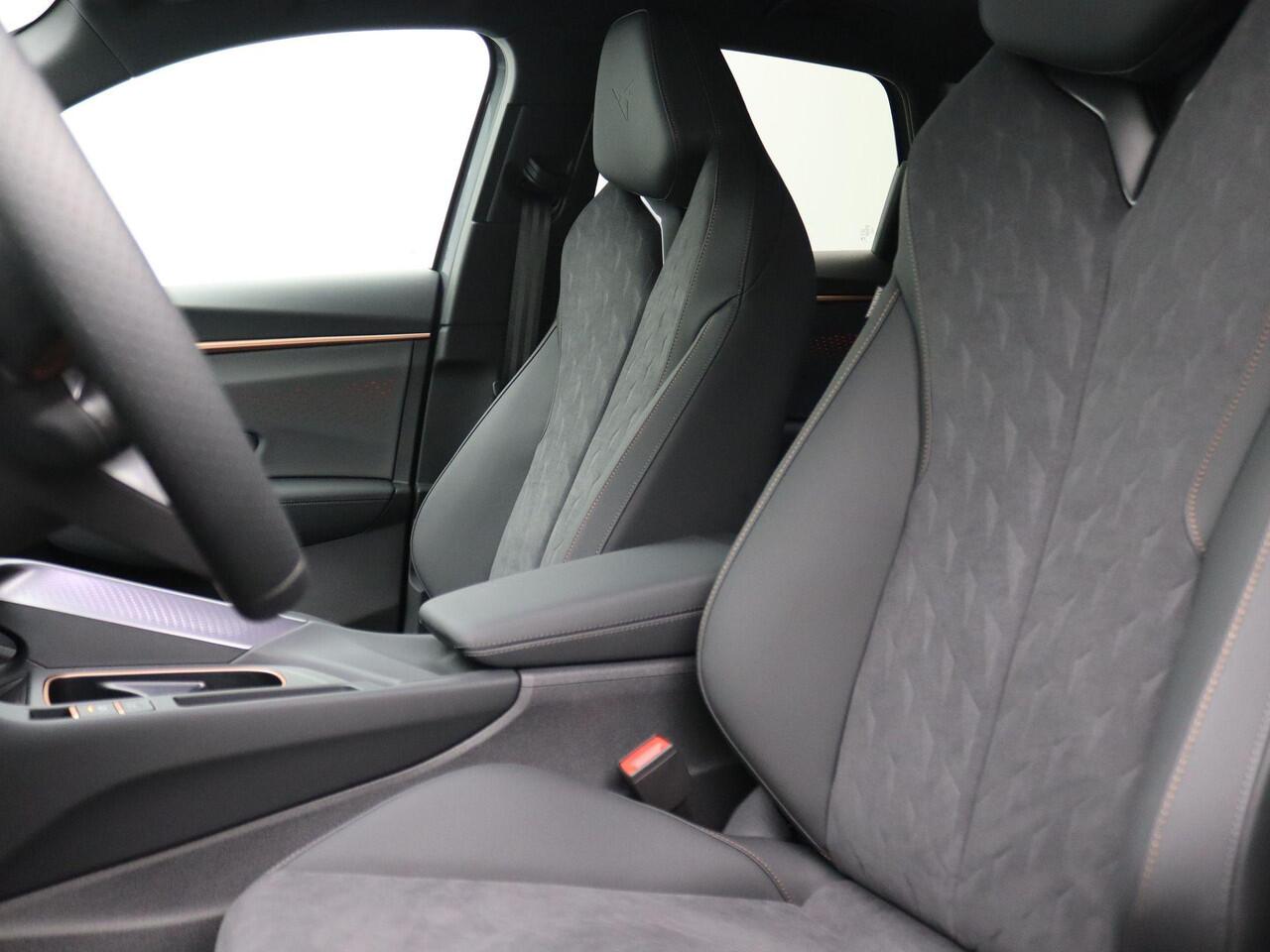 Cupra Terramar 1.5 TSI e-Hybrid VZ Performance 272PK DSG matrix led, trekhaak, sennheiser audio, 360gr. camera, head-up display, alarm, schuif-kanteldak, winterpakket, adaptive cruise met travel assist, side assist, virtual pedal, keyless, 20" lichtmetaal