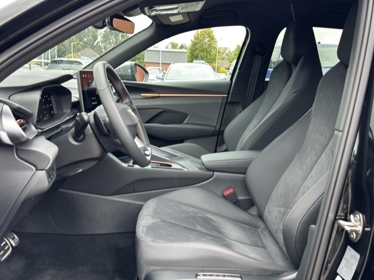 Cupra Terramar 1.5 eTSI DSG 360-CAMERA/MEMORY/NAVI/CARPLAY/ACC/STOEL-STUURVERW