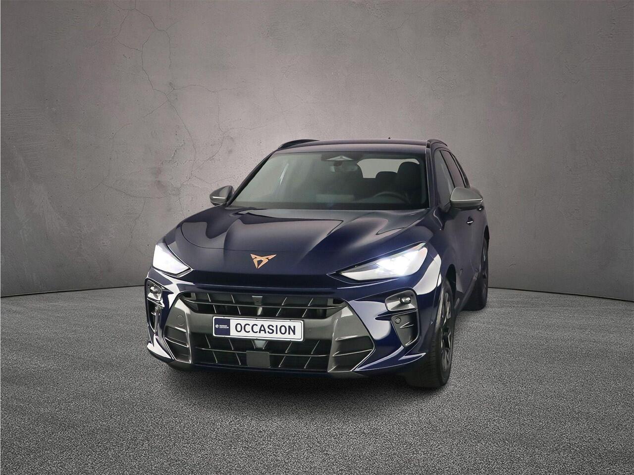 Cupra Terramar Business 1.5 eTSI 150pk DSG Automaat Adaptive cruise control, 360 camera, Elektrische achterklep, Achteruitrijcamera, Navigatie, LED verlichting, Stuurwiel verwarmd