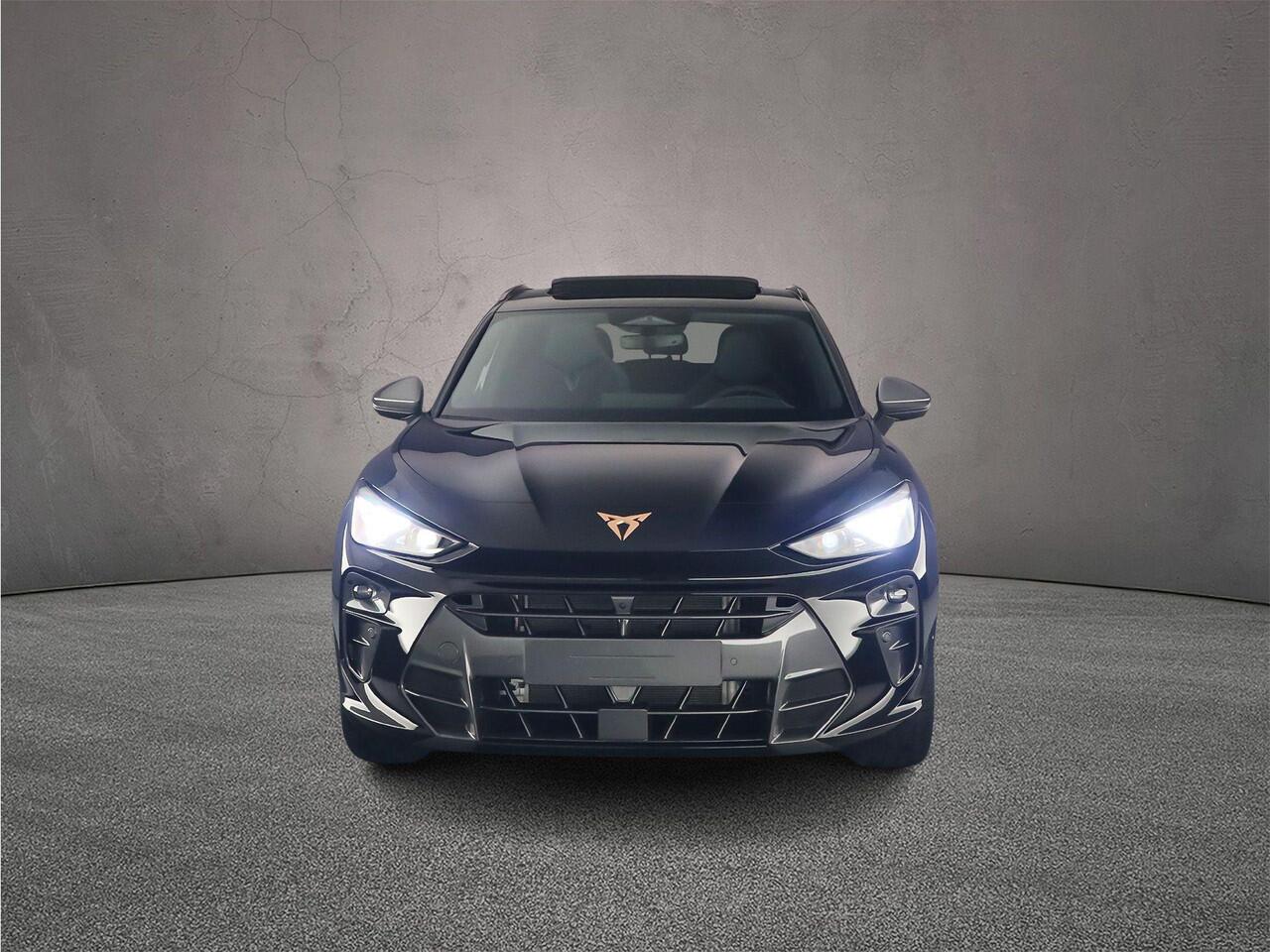 Cupra Terramar VZ Performance 1.5 TSI e-Hybrid 272pk DSG Automaat Trekhaak, Sennheiser audio, Panoramadak, Adaptive cruise control, Elektrische achterklep