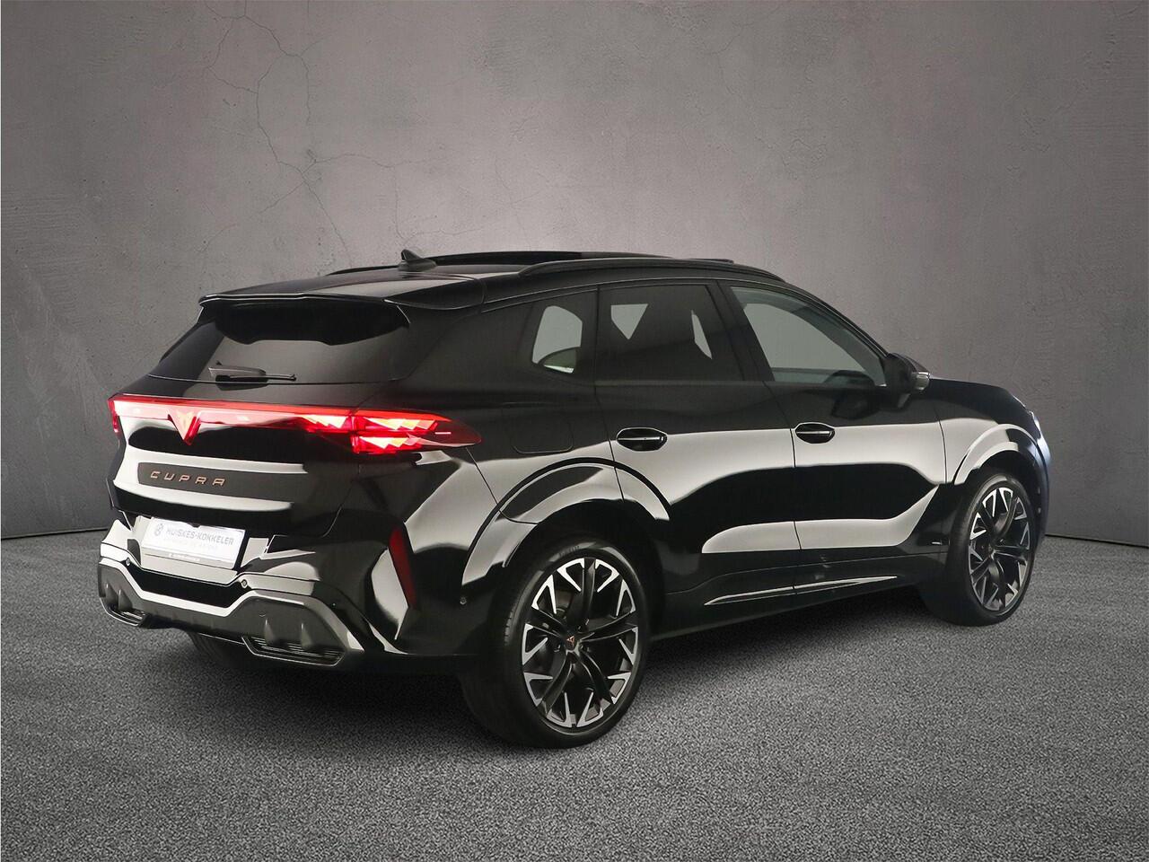 Cupra Terramar VZ Performance 1.5 TSI e-Hybrid 272pk DSG Automaat Trekhaak, Sennheiser audio, Panoramadak, Adaptive cruise control, Elektrische achterklep