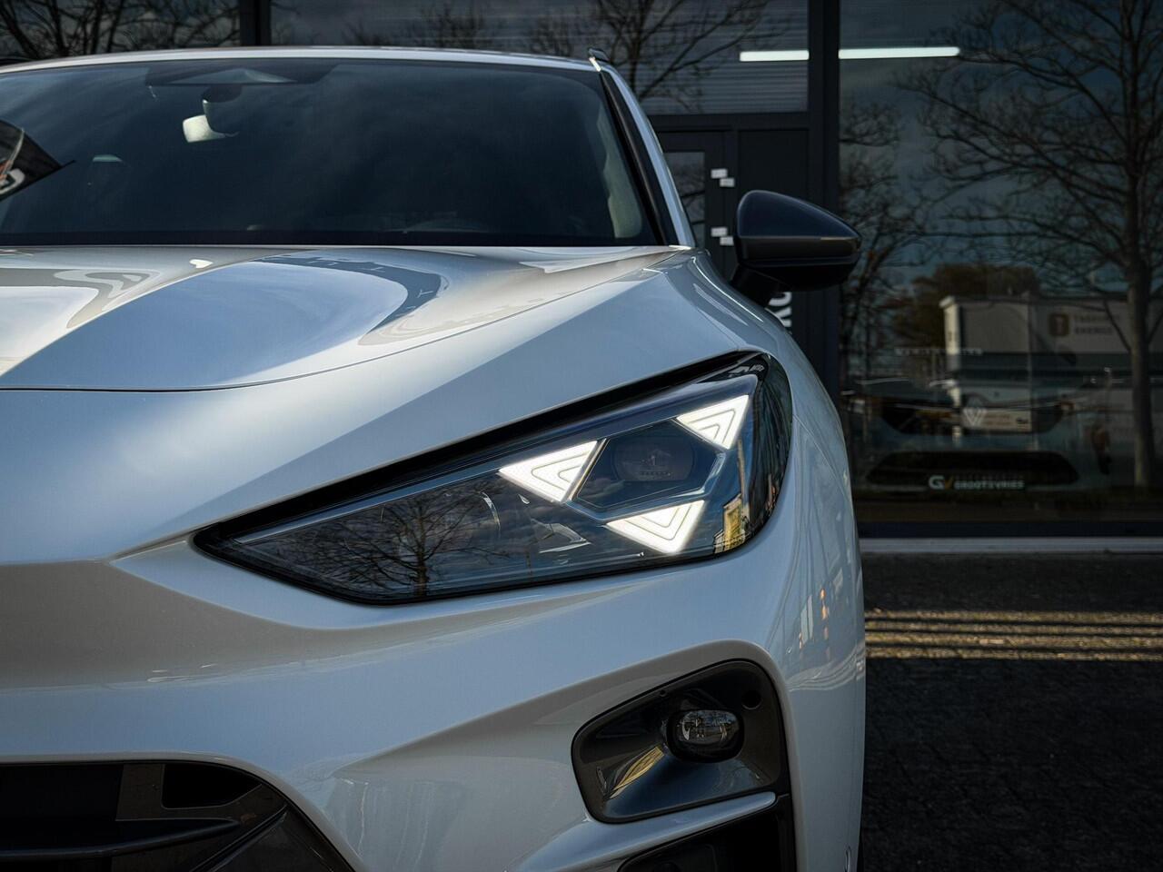 Cupra Terramar 1.5 TSI e-Hybrid Business 360 camera|Matrix LED|Sport-kuipstoelen|Memory