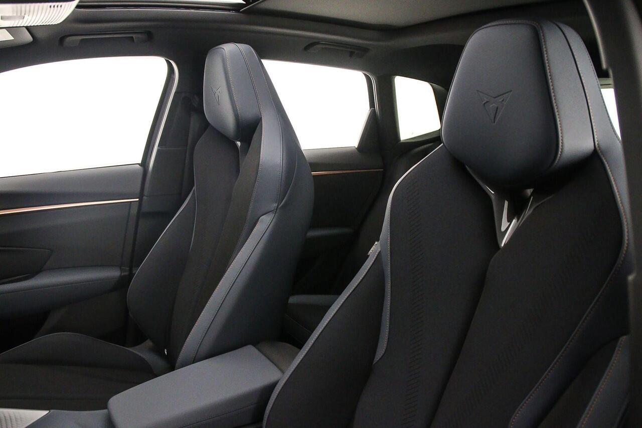 Cupra Terramar VZ Performance 1.5 TSI e-Hybrid 272pk DSG Automaat Trekhaak, Sennheiser audio, Panoramadak, LED matrix koplampen, Elektrische achterklep, Adaptive cruise control