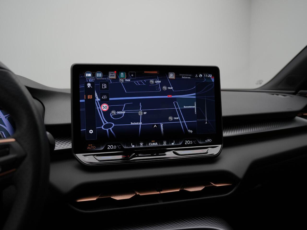 Cupra Terramar 1.5 TSI e-Hybrid 272 pk DSG VZ Performance | Panoramadak | Trekhaak | Leder/Suede | Sennheiser | Geheugenstoel | Matrix LED | Adaptief onderstel | Rondomzicht camera