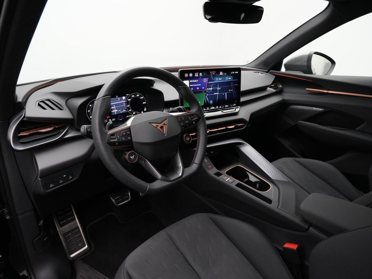 Cupra Terramar 1.5 TSI e-Hybrid 272 pk DSG VZ Performance | Panoramadak | Trekhaak | Leder/Suede | Sennheiser | Geheugenstoel | Matrix LED | Adaptief onderstel | Rondomzicht camera
