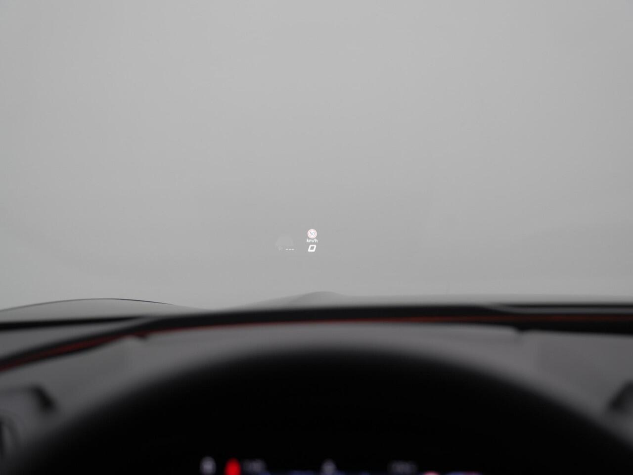 Cupra Terramar 1.5 TSI e-Hybrid 272 pk DSG VZ Performance | Panoramadak | Trekhaak | Leder/Suede | Sennheiser | Geheugenstoel | Matrix LED | Adaptief onderstel | Rondomzicht camera