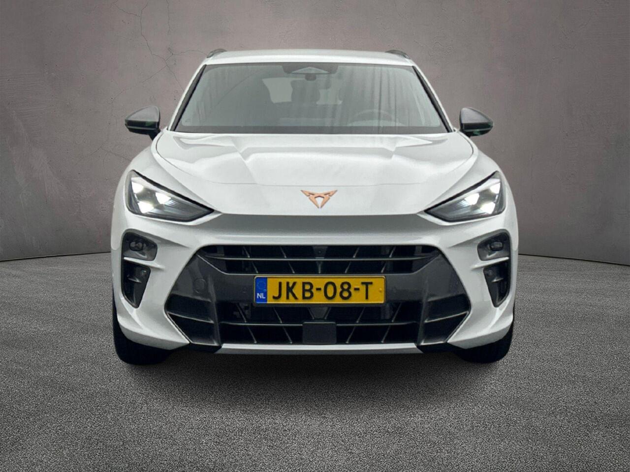 Cupra Terramar Business 1.5 TSI eHybrid 204pk DSG Automaat Head up display, Sennheiser audio, Adaptive cruise control, 360 camera, Achteruitrijcamera, Elektrische achterklep