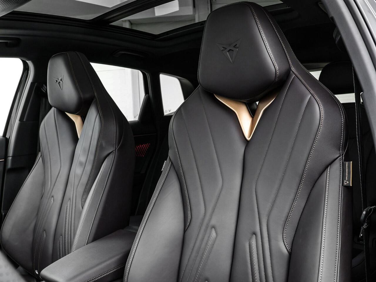 Cupra Terramar 1.5 TSI 272pk DSG e-Hybrid VZ Performance · Panoramadak · 360 Camera · Keyless · Sennheisser Audio · Elek. Voorstoelen · Elek. Achterklep · 20'' Inch · Garantie t/m Juni 2027