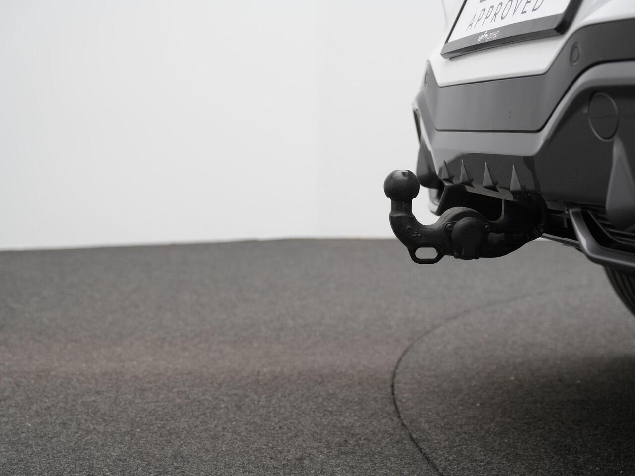 Cupra Terramar 1.5 TSI e-Hybrid 272 pk DSG VZ | Panoramadak | Trekhaak | Sennheiser | Leder/Suède | Geheugenstoel | Adaptief onderstel | 360 camera | Head-up display | Matrix LED