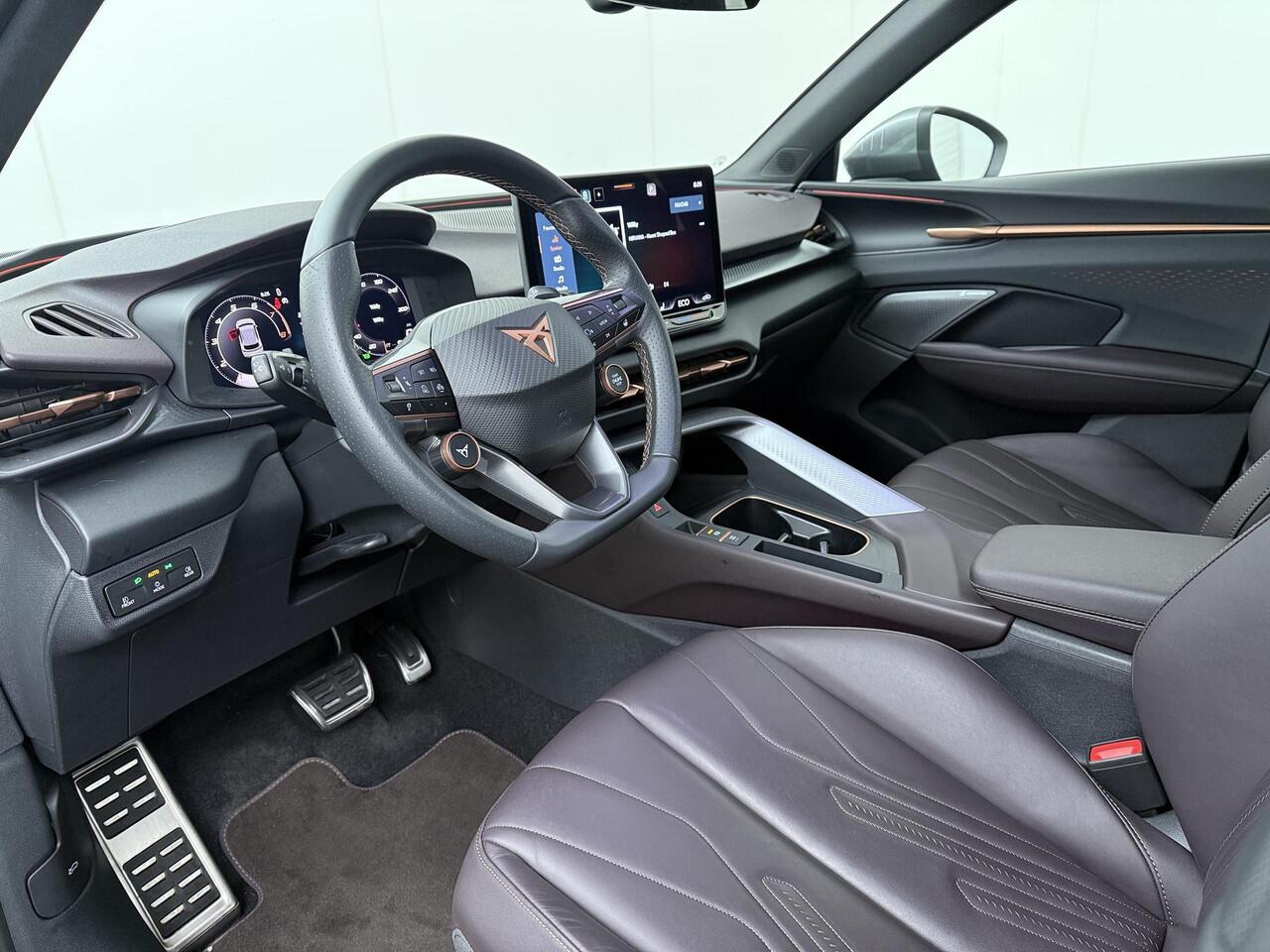 Cupra Terramar 1.5 TSI e-Hybrid VZ America s CUP | 272 PK | Panoramadak | Akebono performance remsysteem | Head-up display | Matrix LED koplampen | Lederen bekleding | 360 Graden camera |