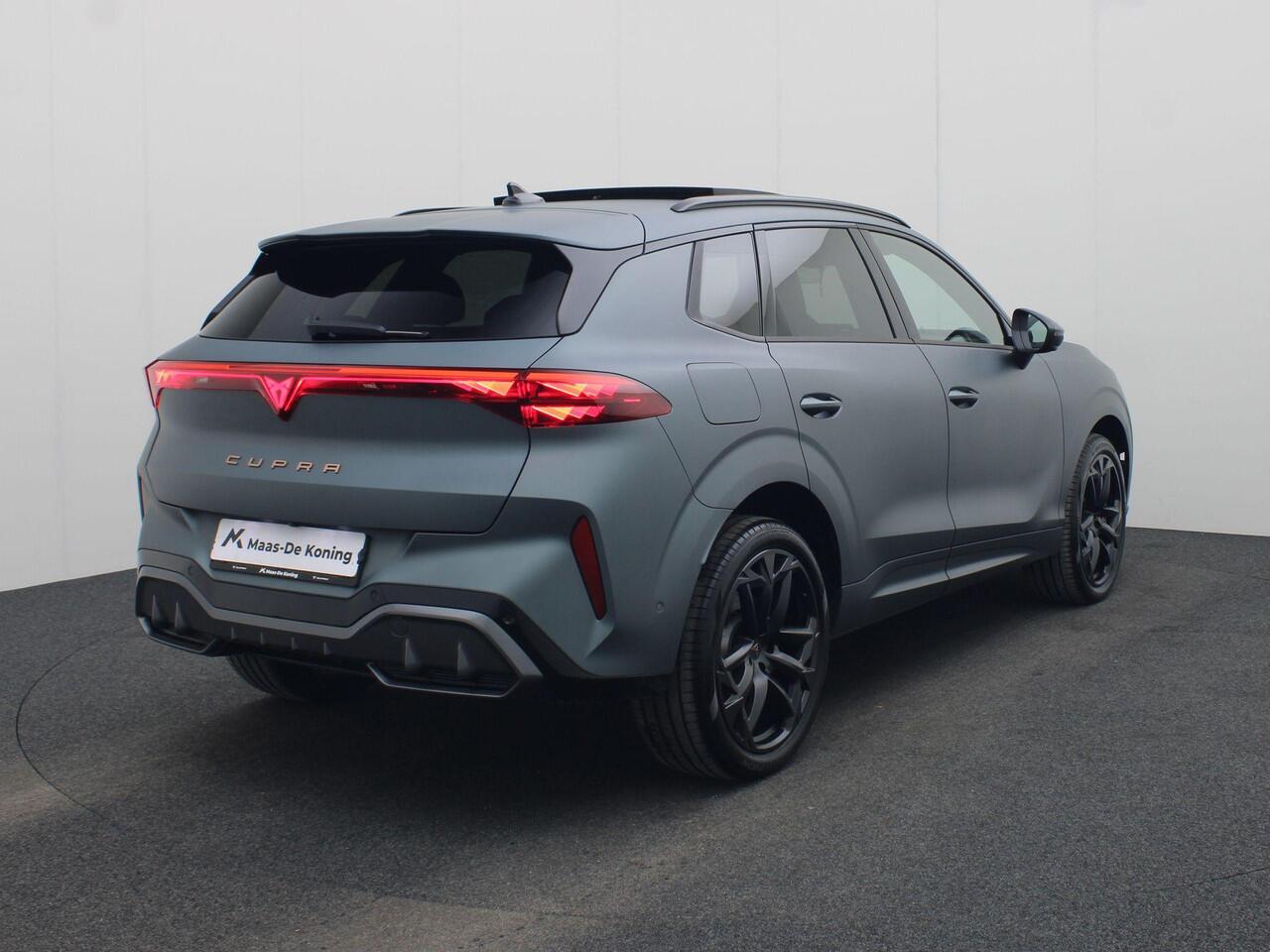 Cupra Terramar 1.5TSIe-Hybrid 200kW/272PK VZ America s CUP · Panoramadak · Leder · 360°Camera + Parkeersensoren · Garantie t/m 26-06-2027