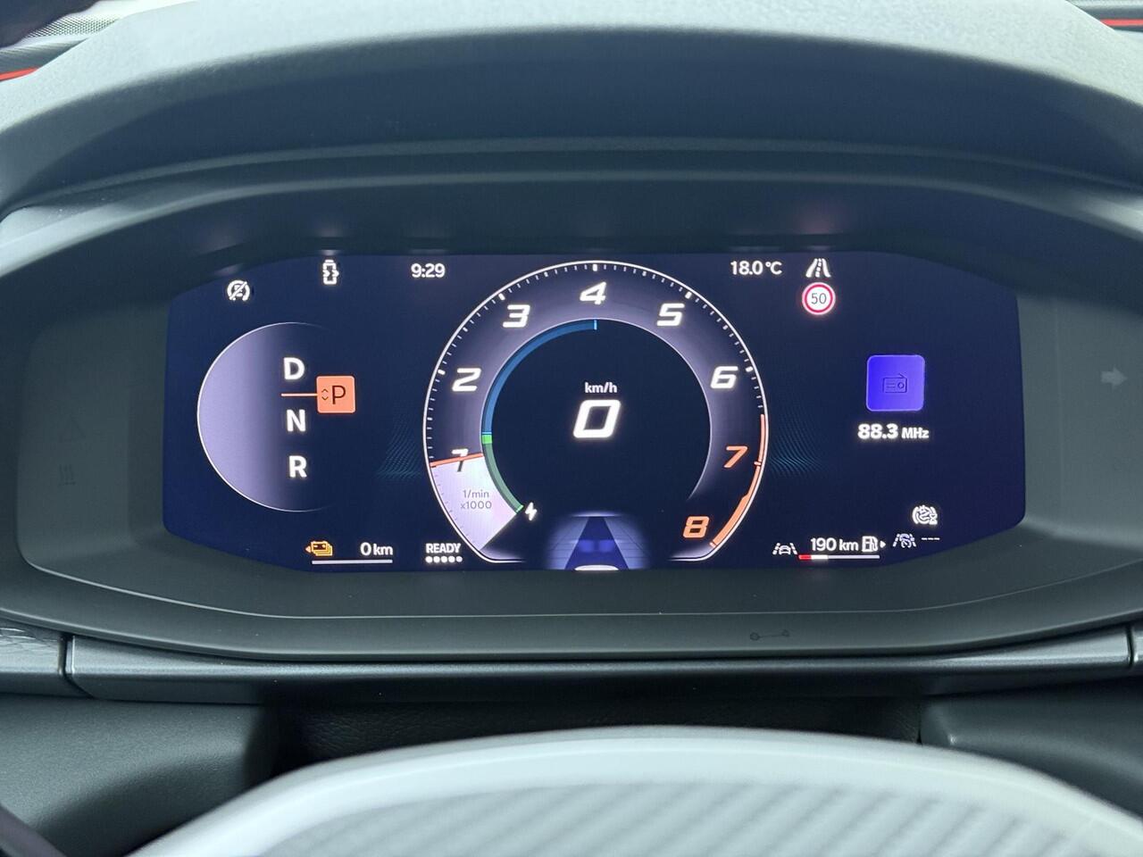 Cupra Terramar 1.5 TSI e-Hybrid VZ America s CUP | 272 PK | SoH 100% | Trekhaak wegklapbaar | Head-up display | Sennheiser geluidssysteem | Lederen bekleding | Fabrieksgarantie tot 10/2030 of 150.000km |