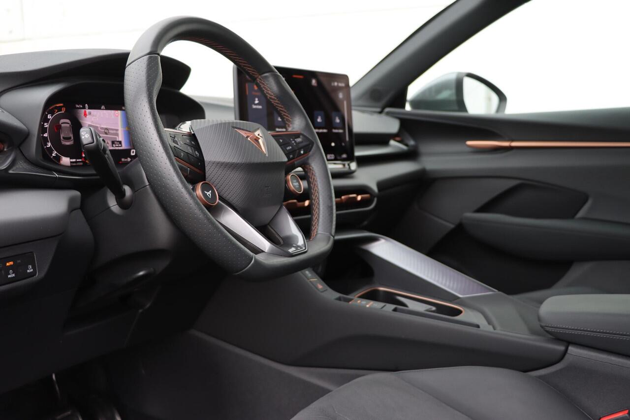 Cupra Terramar 1.5 TSI eHybrid Business 204pk DSG6 | HUD | 360 camera | Memory | SOH 100%