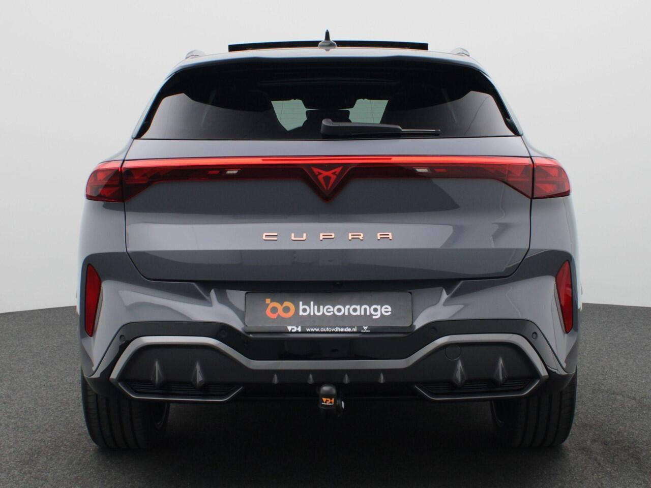 Cupra Terramar 1.5 TSI e-Hybrid VZ Performance 272PK DSG matrix led, trekhaak, sennheiser audio, 360gr. camera, head-up display, alarm, schuif-kanteldak, winterpakket, adaptive cruise met travel assist, side assist, virtual pedal, keyless, 20" lichtmetaal